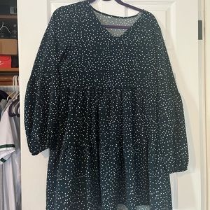 Green w/ white polka dot dress size L